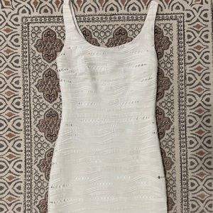 White bodycon dress
